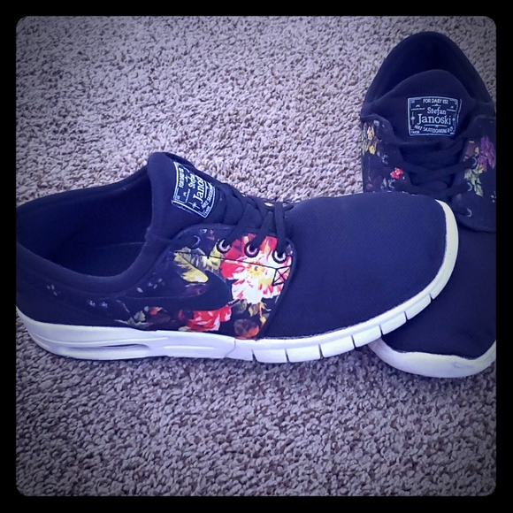 nike janoski max floral